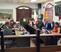 Sessão ordinária desta segunda-feira (10)